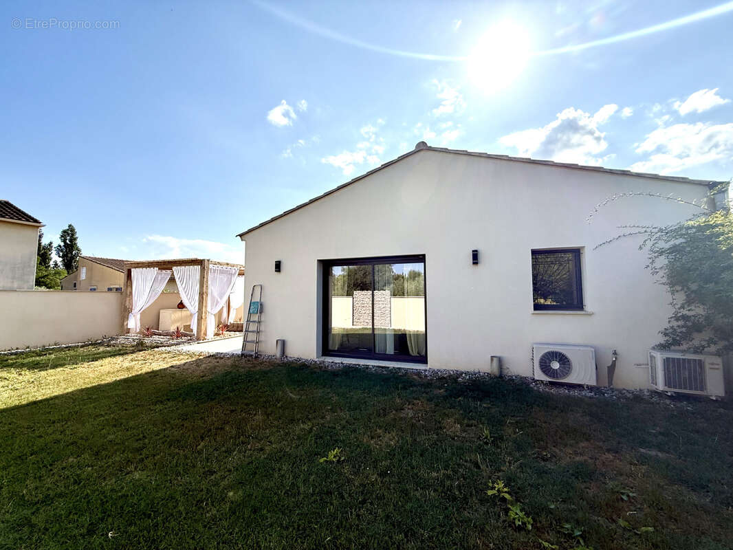 Maison à TULETTE