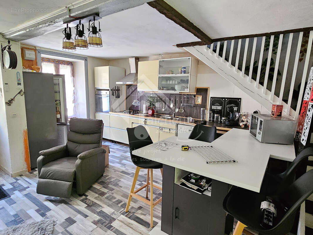 Maison à SAINT-CLEMENT