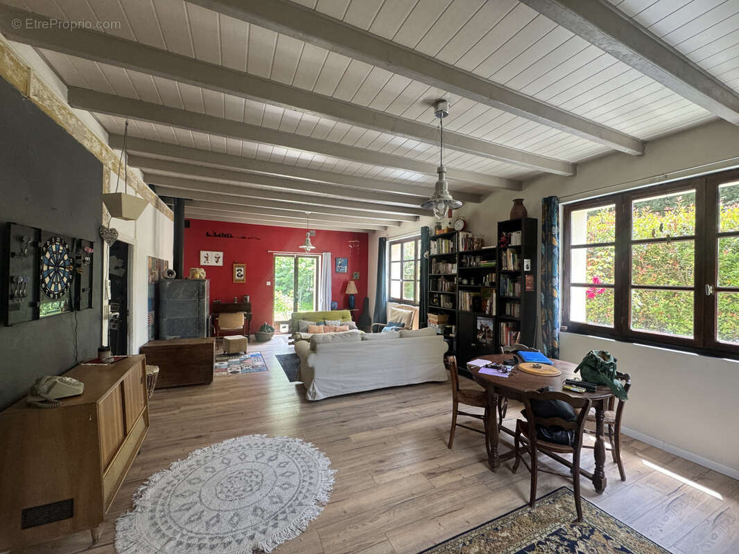 Maison à BAGAT-EN-QUERCY