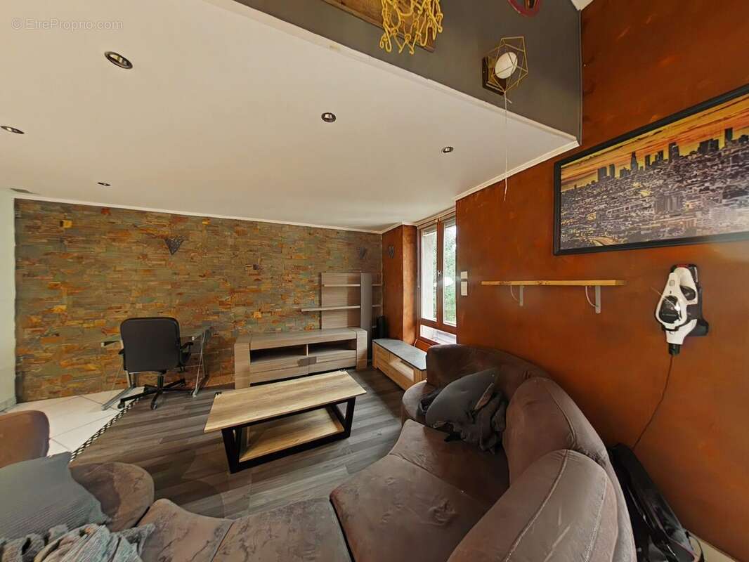 Appartement 83 m² à Aurec-Sur-Loire  - photo 2