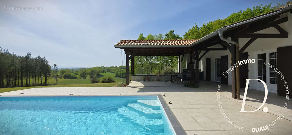 Maison à SAINTE-MARIE-DE-GOSSE