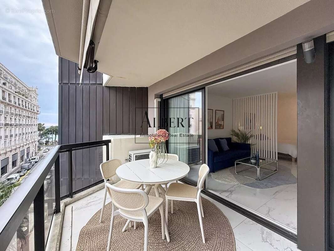 Appartement à CANNES