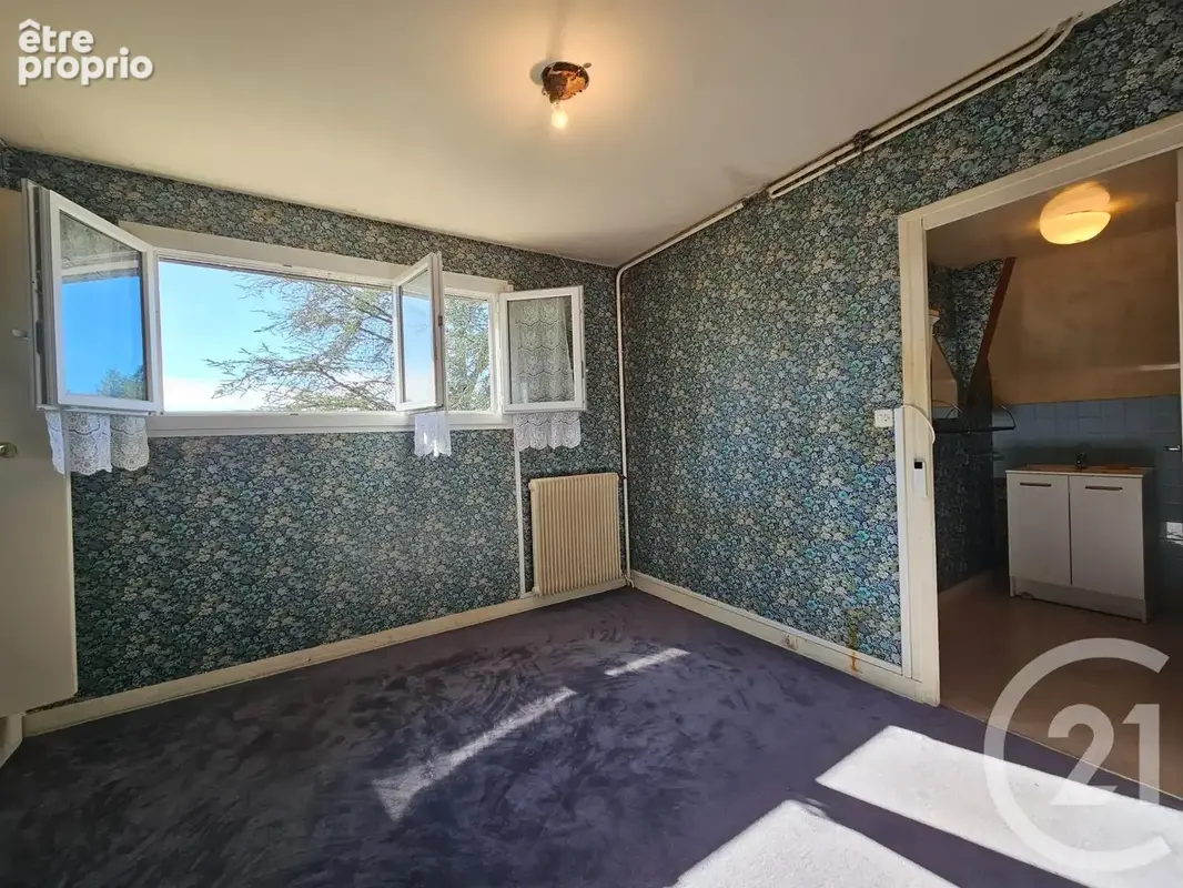 Maison 9 pièces 191 m² à vendre à La Ferte-Saint-Aubin (45240) - photo 8