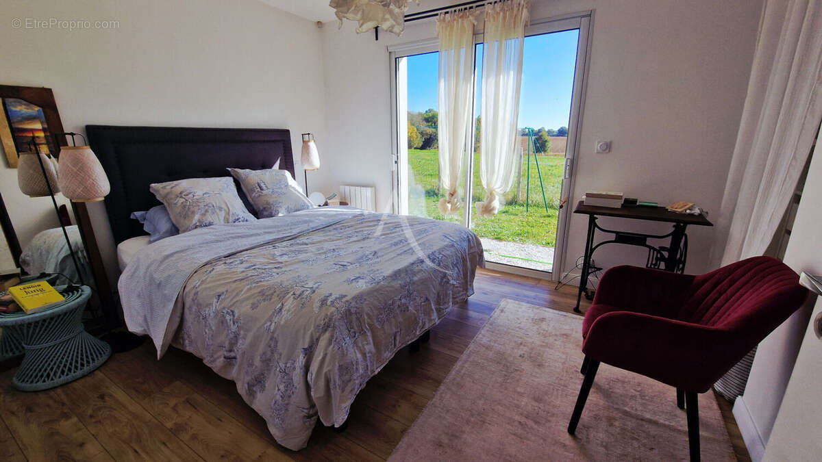 Maison à SAINTE-FOY