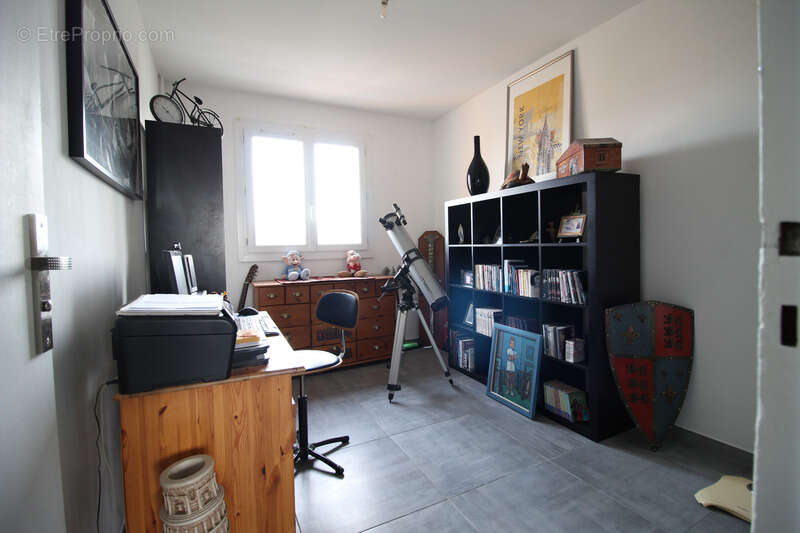 Appartement à MARSEILLE-13E
