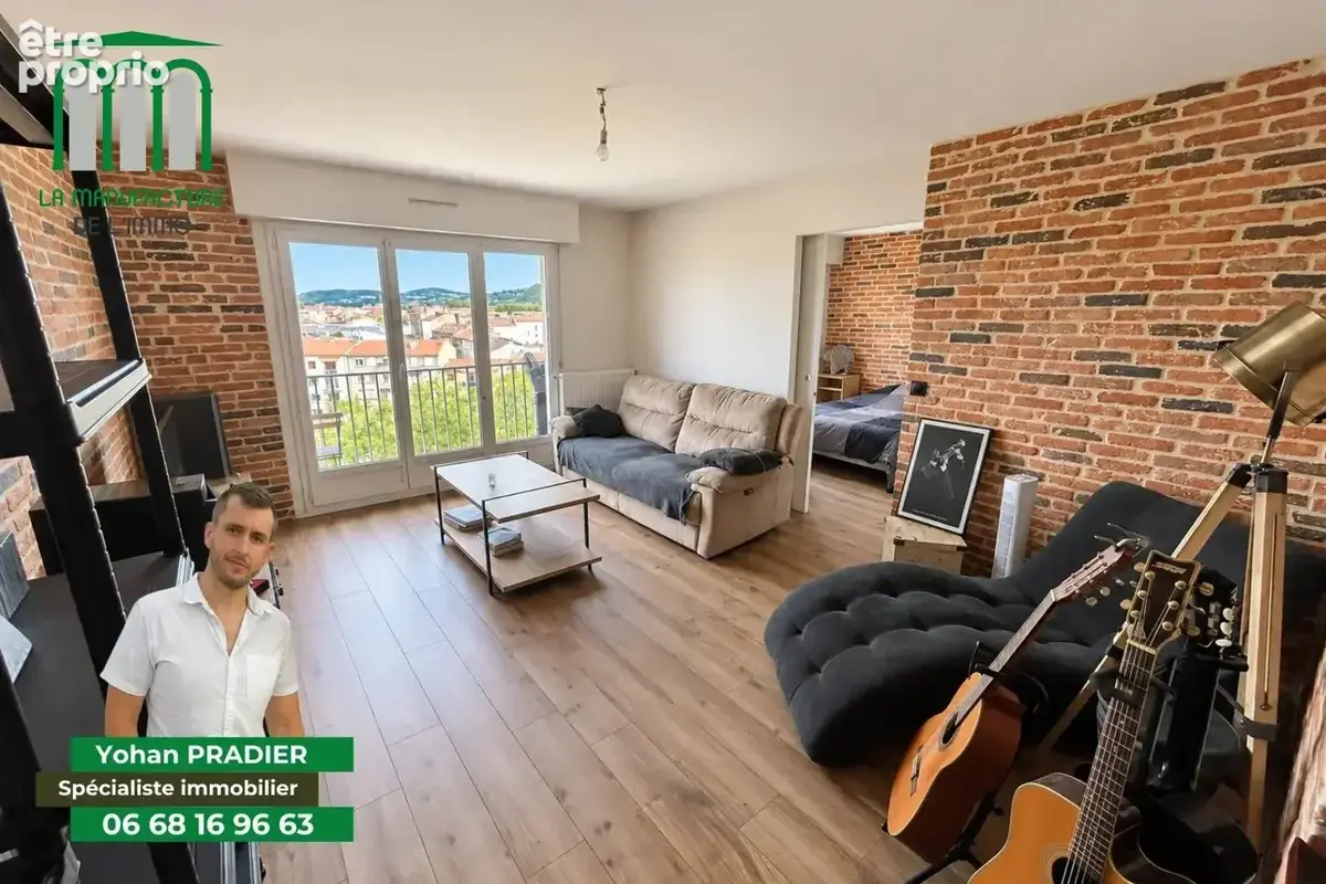 Appartement à SAINT-ETIENNE