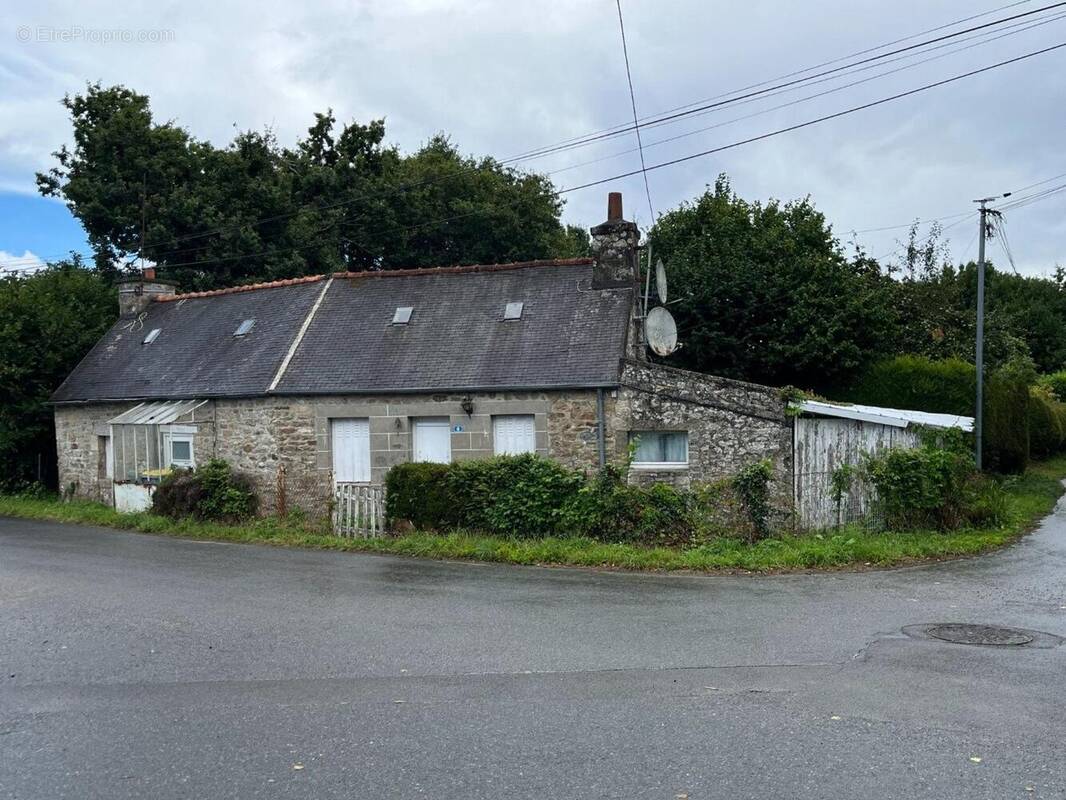 Photo 1 - Maison à PLOUNEVEZ-MOEDEC