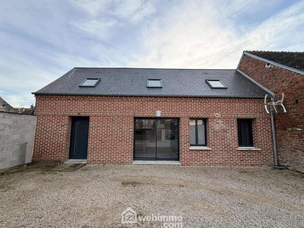 Contactez nous ! - Maison à CRECY-SUR-SERRE