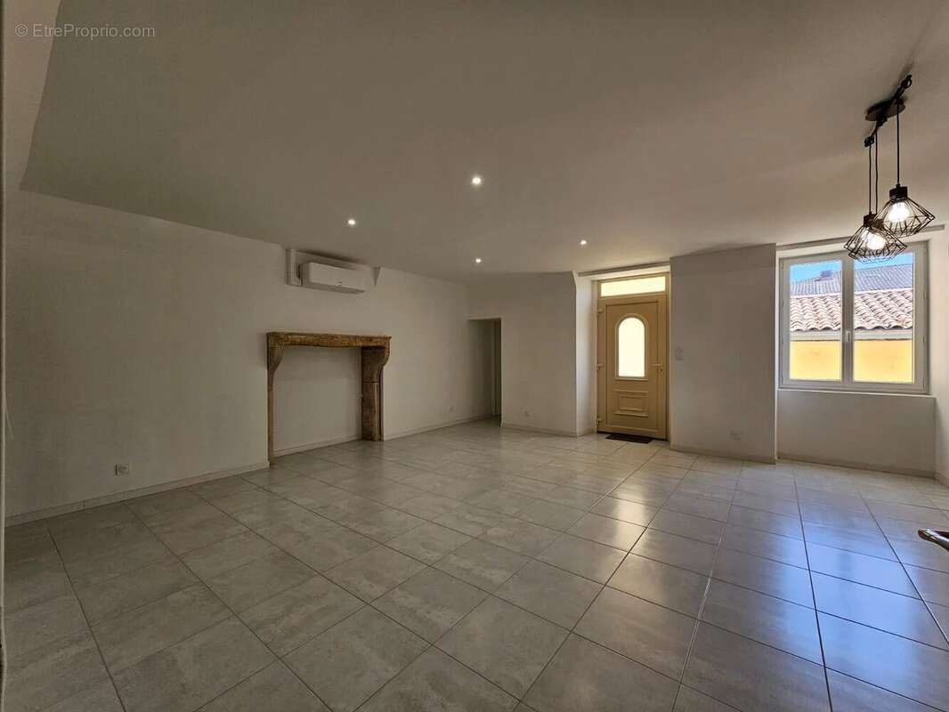 Appartement à THOISSEY