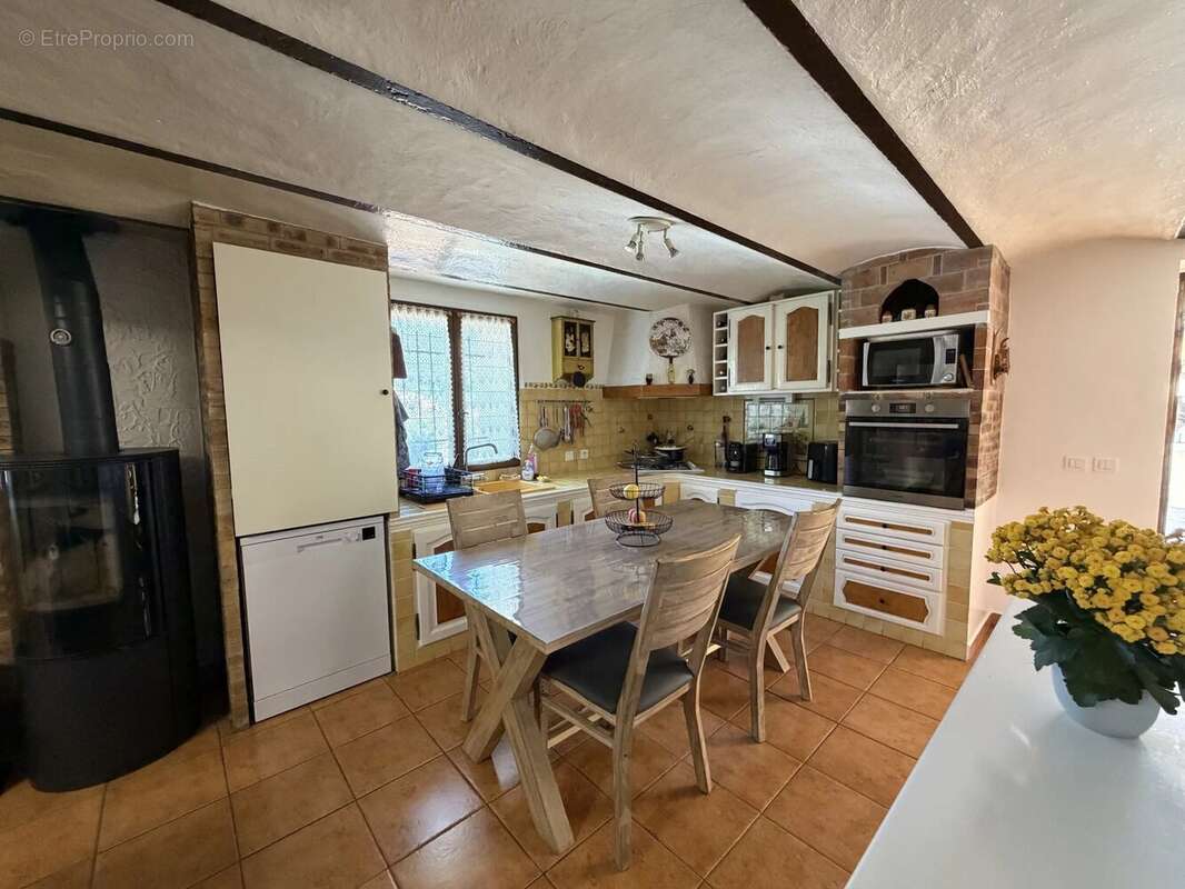 Maison à CONTES