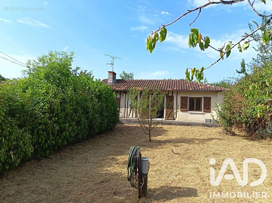 Maison 56 m² à Saint-Laurent  - photo 6