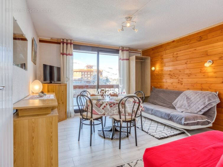Appartement à LE CHATEL