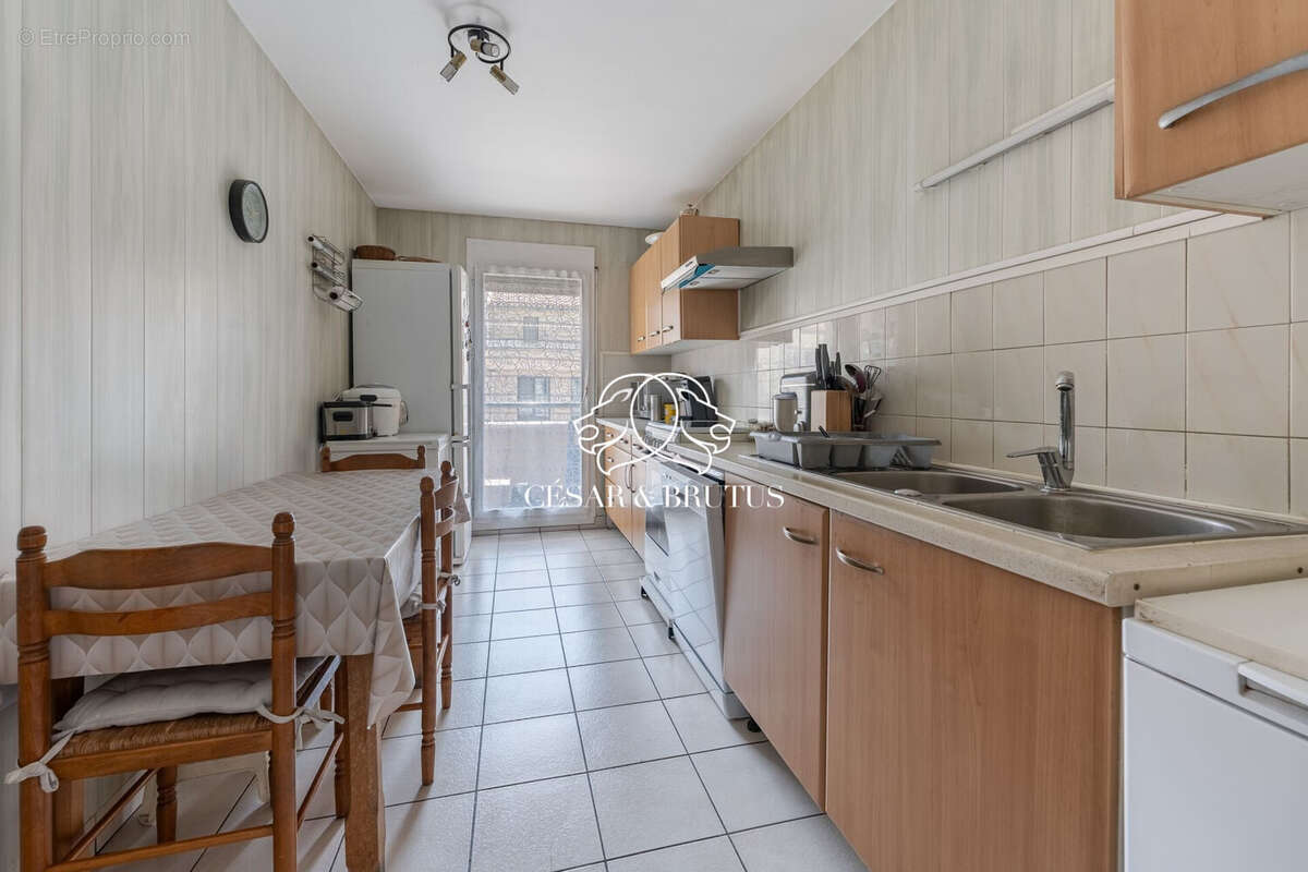 Appartement à LYON-7E