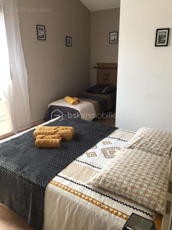 Maison à SAINT-JULIEN-EN-BORN