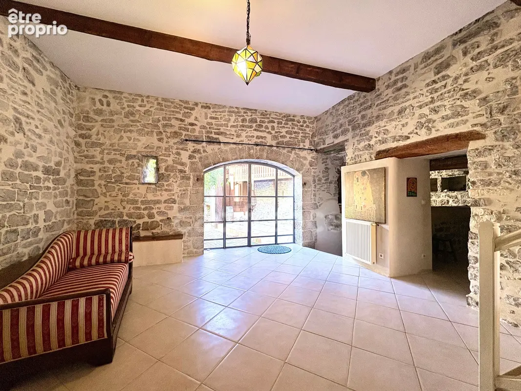 Maison de village à vendre de 167m2 avec grande terrasse sans vis à vis à SAINTE CROIX DE QUINTILLARGUES (34270) - photo 5