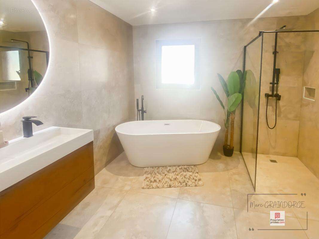 Maison à PENNAUTIER