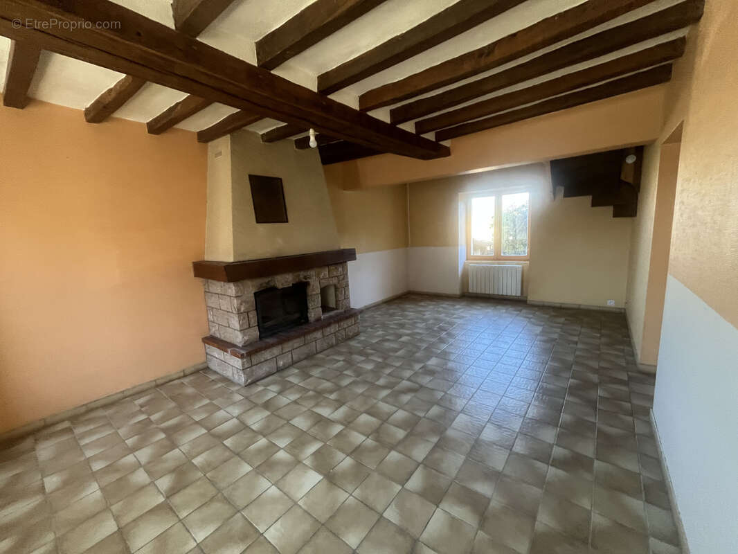 Maison à BOUERE