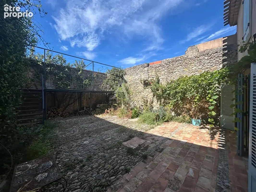 Maison rénovée au pied de la cité ? extérieur sans vis-à-vis et vue exceptionnelle - photo 5