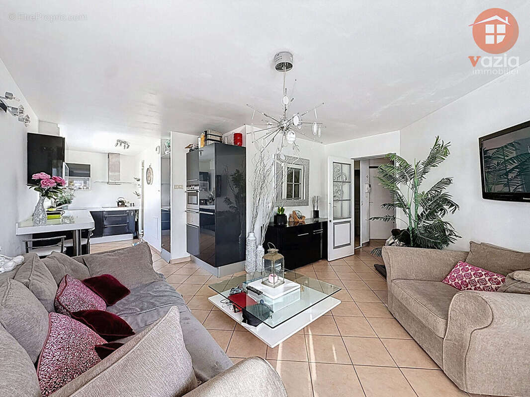 Appartement à SURESNES