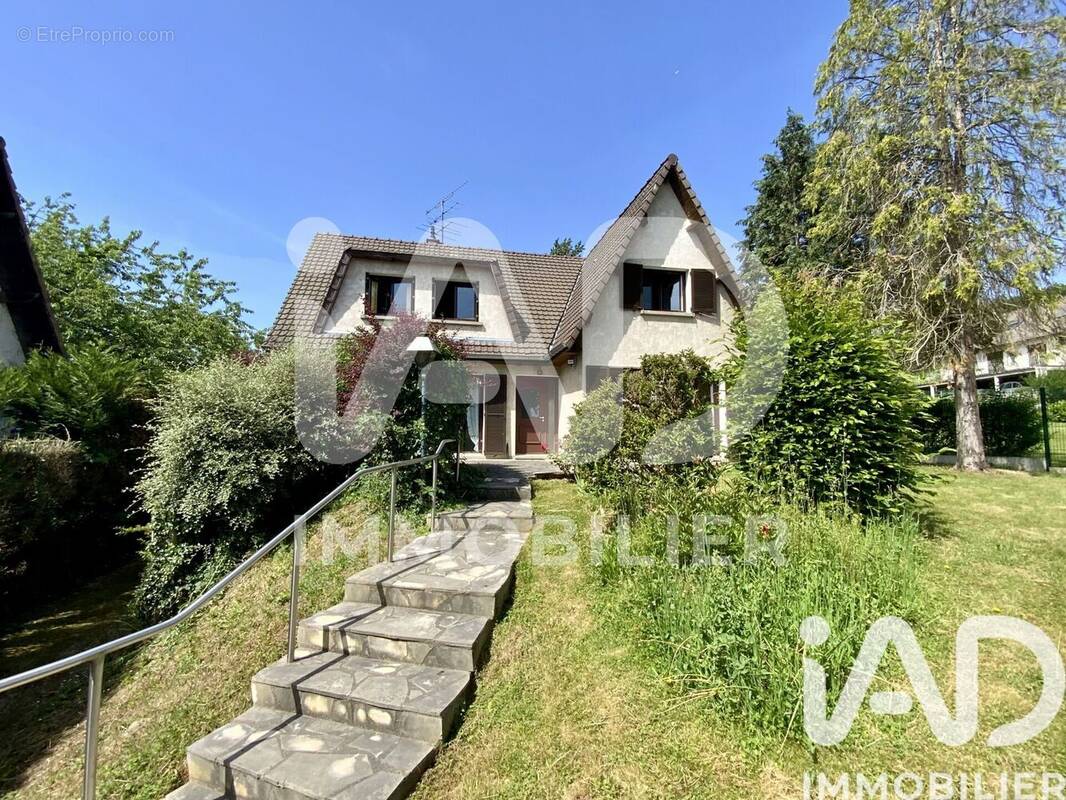 Photo 1 - Maison à SAINTE-MESME