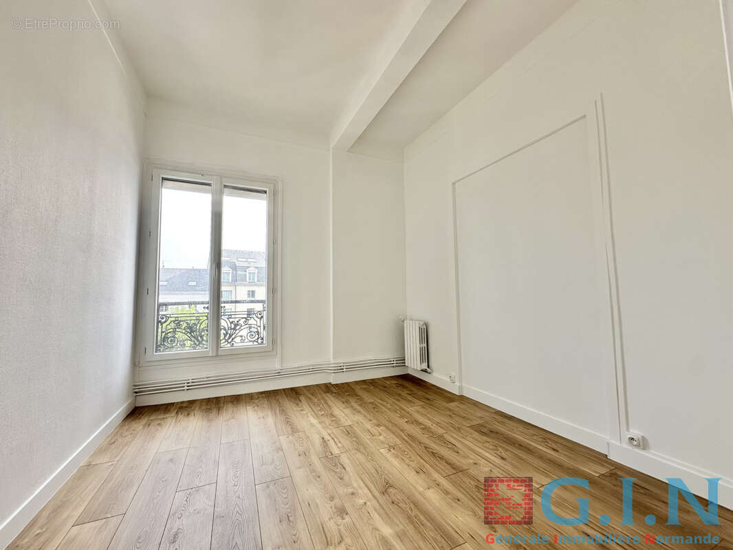 Appartement t5 prox préfecture / place du vieux marche - photo 11