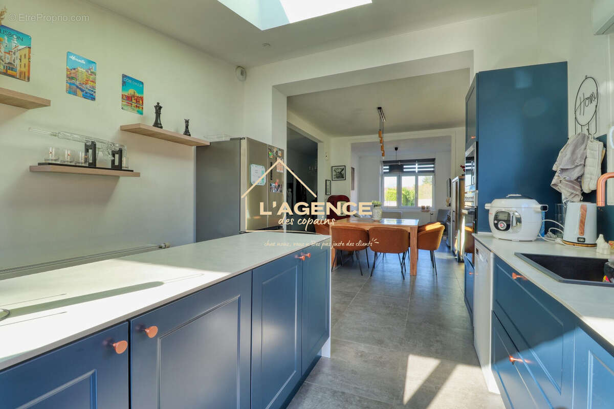 Maison à HAZEBROUCK