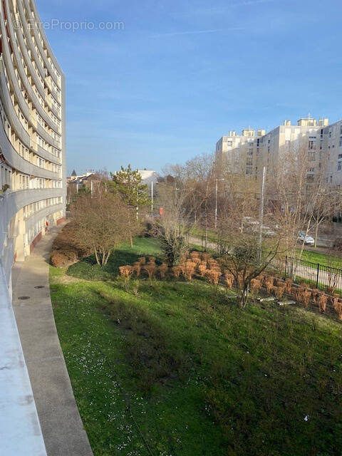 Appartement à GENNEVILLIERS