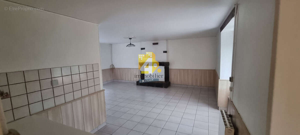 Maison à SAINTE-ANNE-SUR-BRIVET