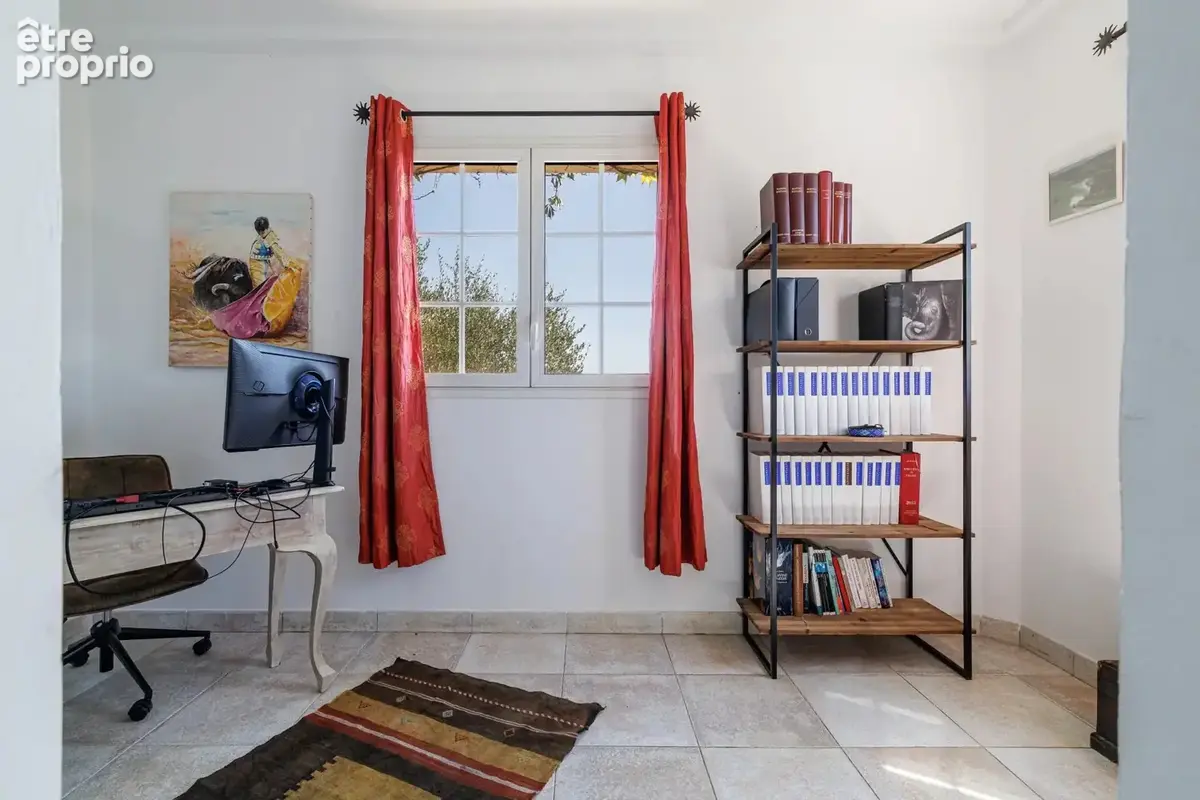 Vente Vence Maison Individuelle 213m2 - Terrain - Piscine - Vue Mer et Montagnes - photo 25