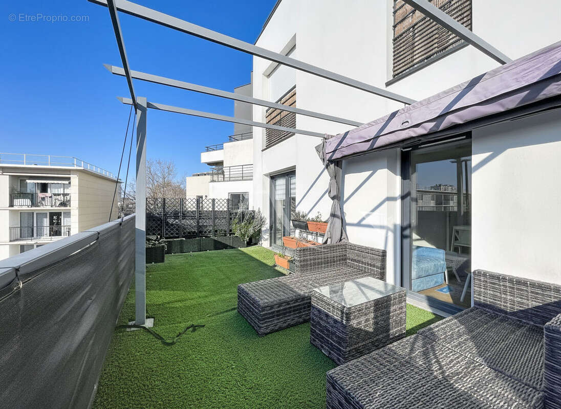 Appartement à COLOMBES