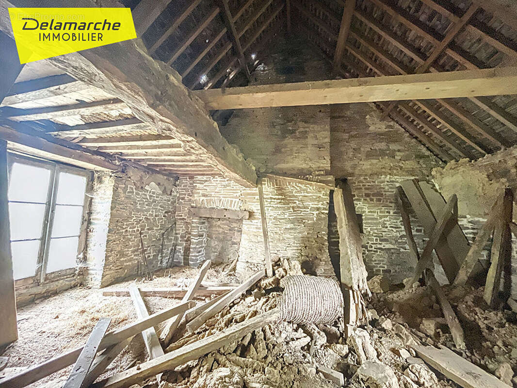 Maison à CHAMPREPUS