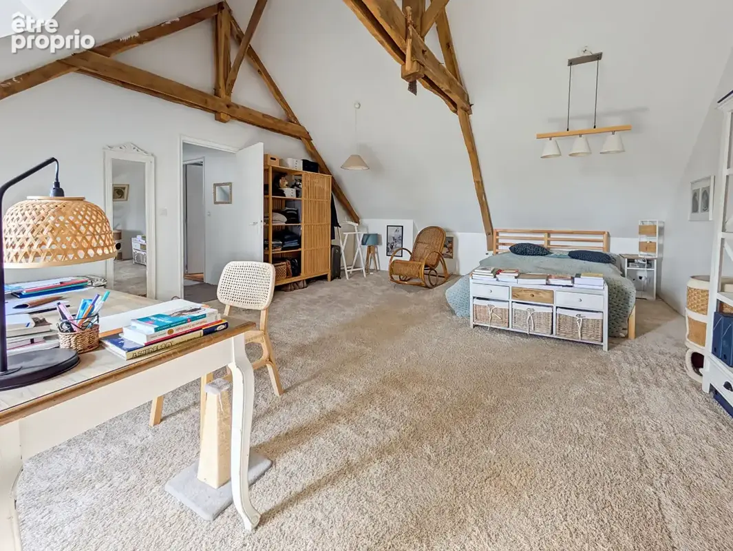 Maison en pierre  avec dépendances - 317 m² - 4 chambres - 8 pièces - Noyal sous Bazouges (35560) - photo 16