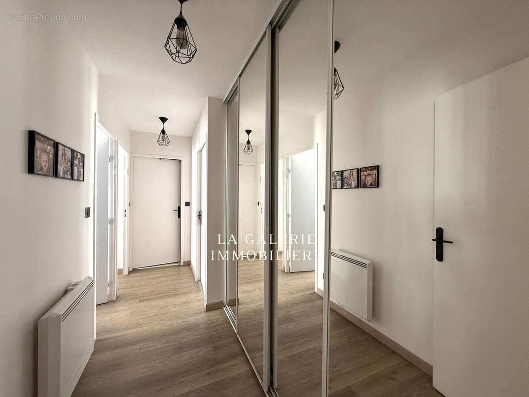 Appartement à SURESNES