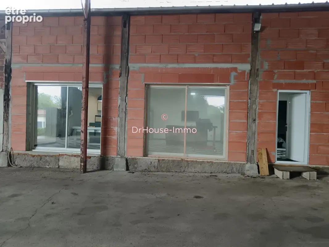 Commerce 108 m² à vendre à Villeneuve-Sur-Lot (47300) - photo 2