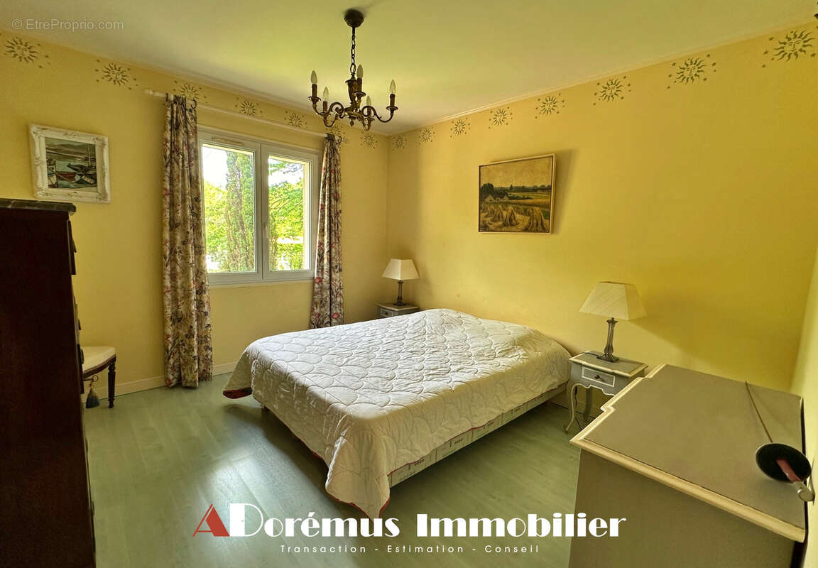 Maison à SAINT-SULPICE-ET-CAMEYRAC