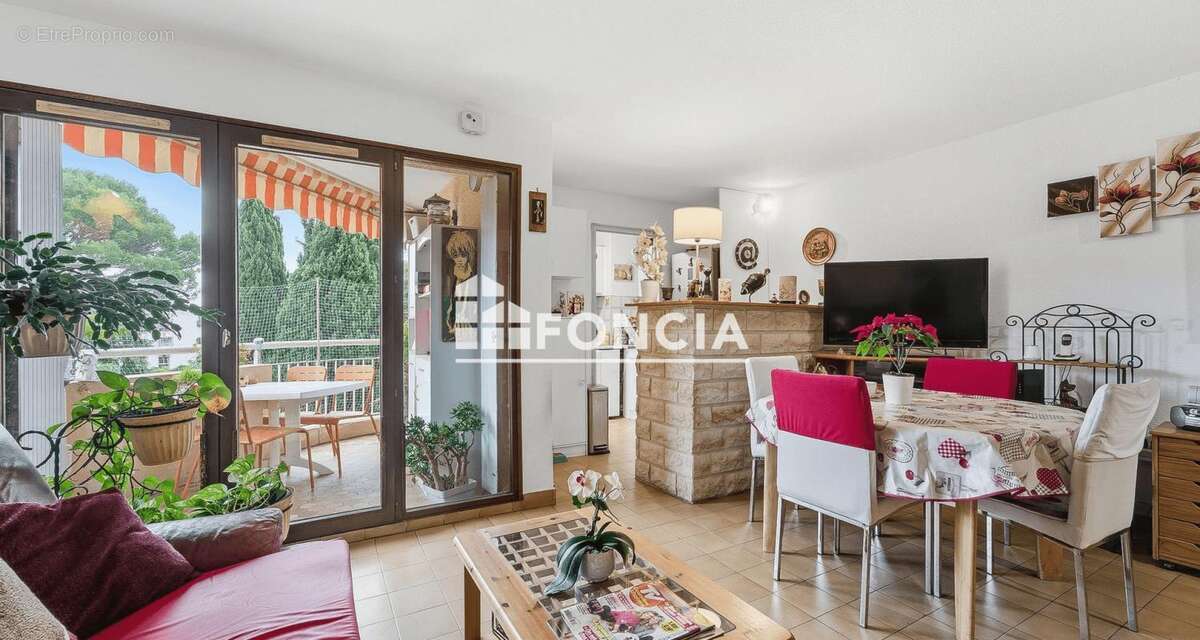 Appartement à SAINT-RAPHAEL