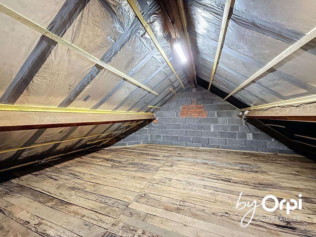 Maison à SAINT-ELOY-LES-MINES