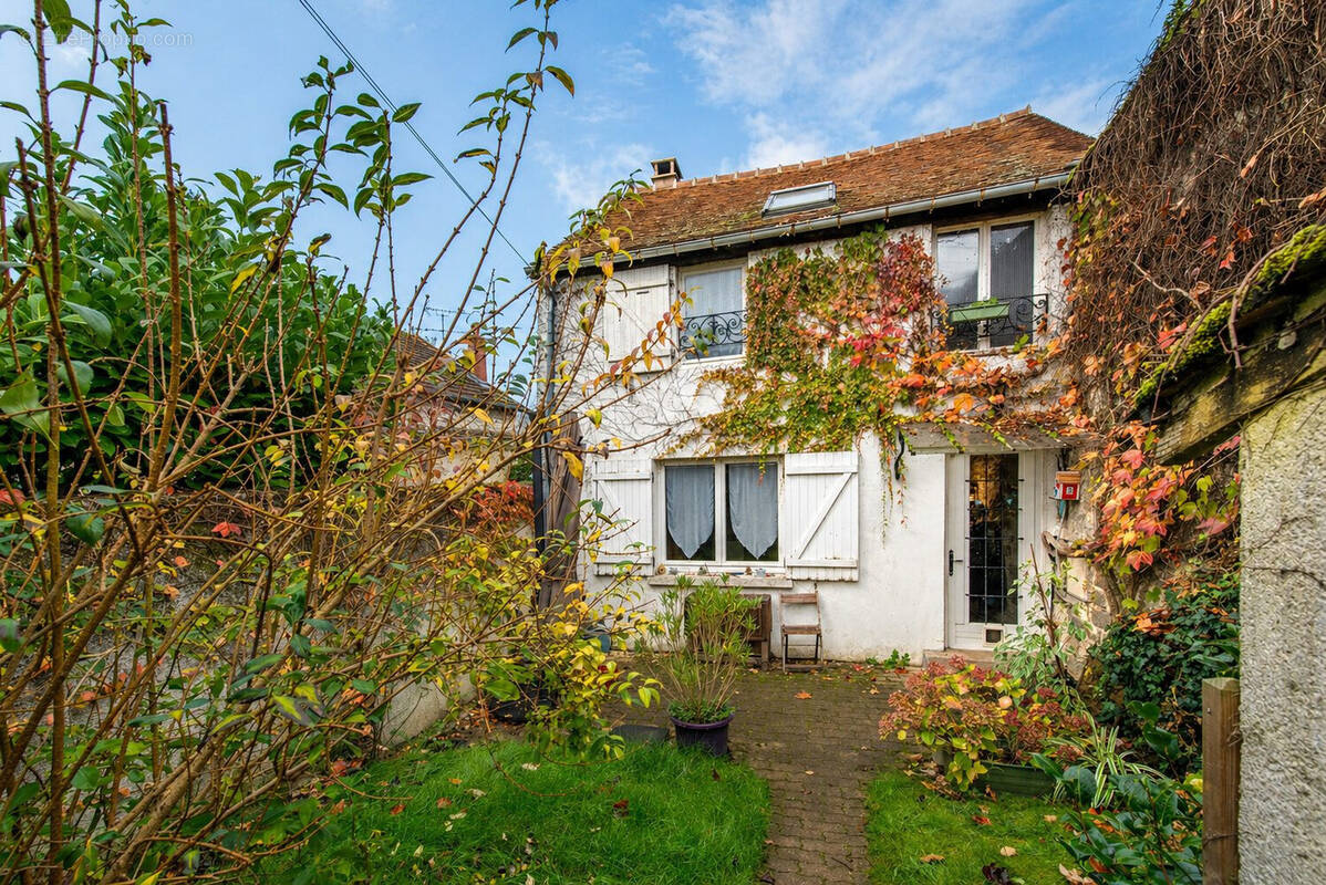 Maison à THOMERY
