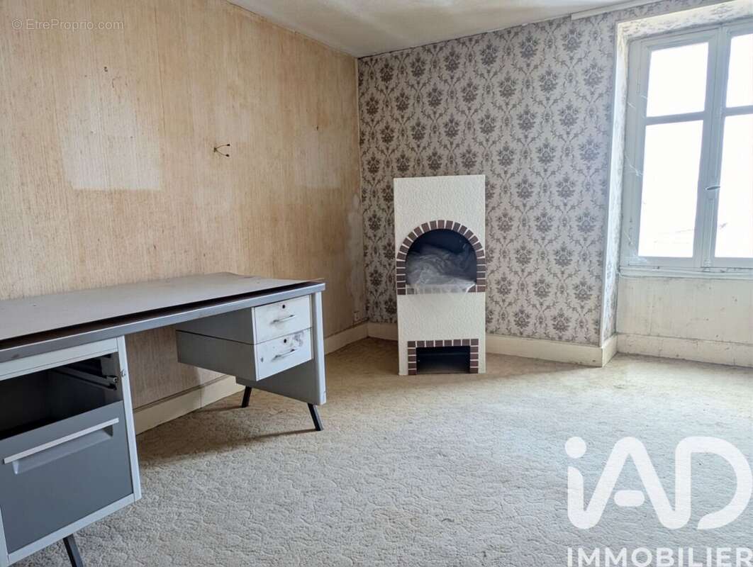 Photo 9 - Maison à SAINT-DENIS-DE-JOUHET