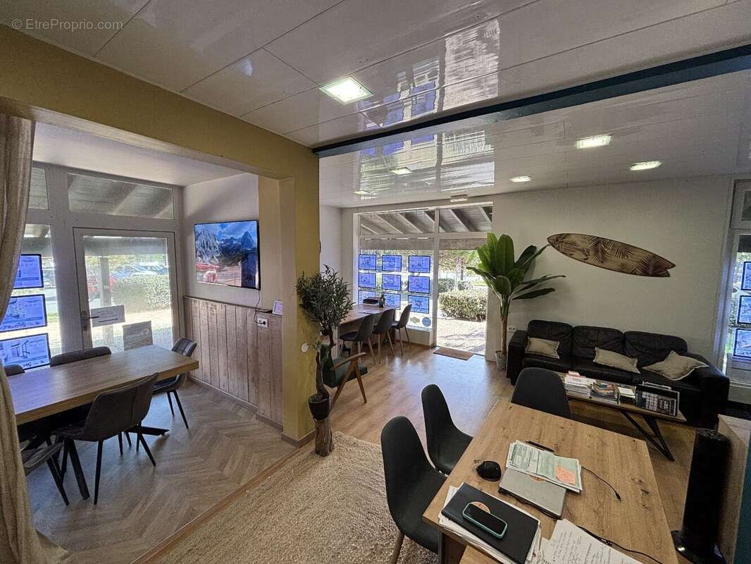 Commerce à SEIGNOSSE