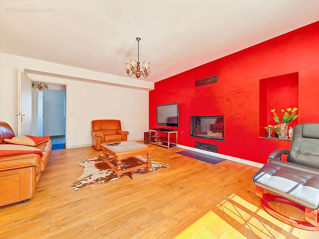 Maison à SAINT-BARTHELEMY-D&#039;ANJOU