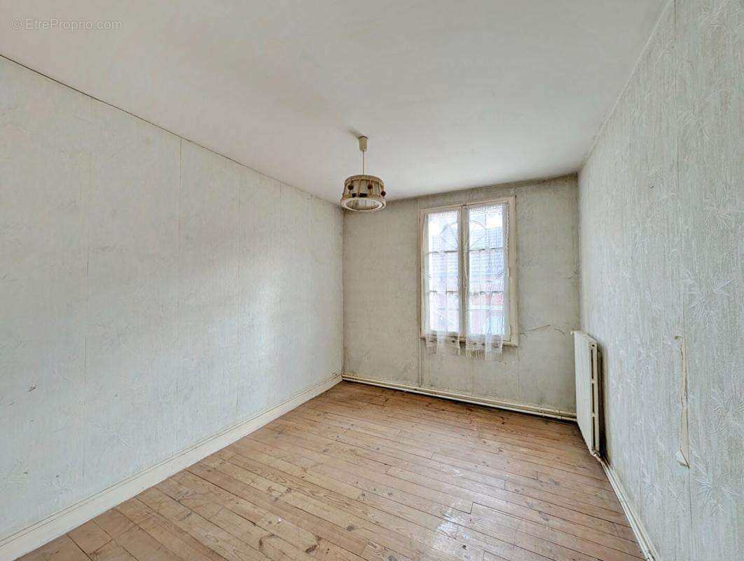 Maison à LE BUGUE