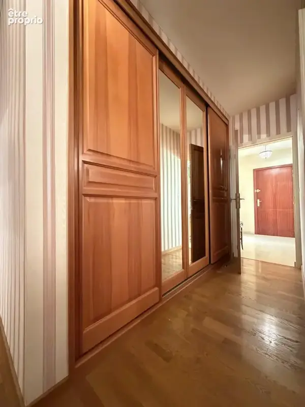 Appartement 105 m² à Cholet  - photo 9