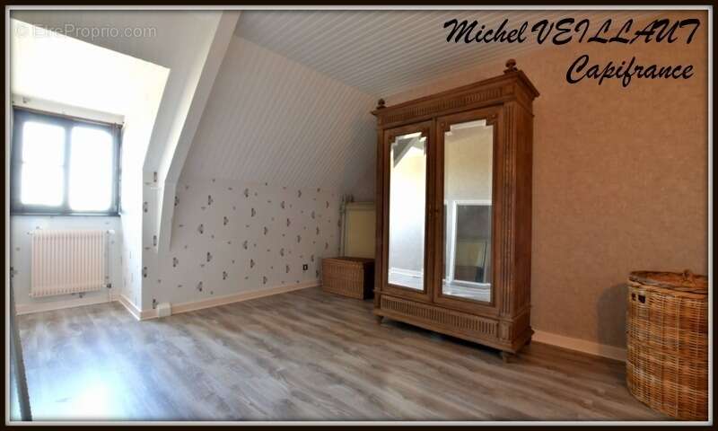 Maison à vendre 16 pièces CRONAT (71), 6 chambres, triple garage, terrain 7355 m² - photo 12