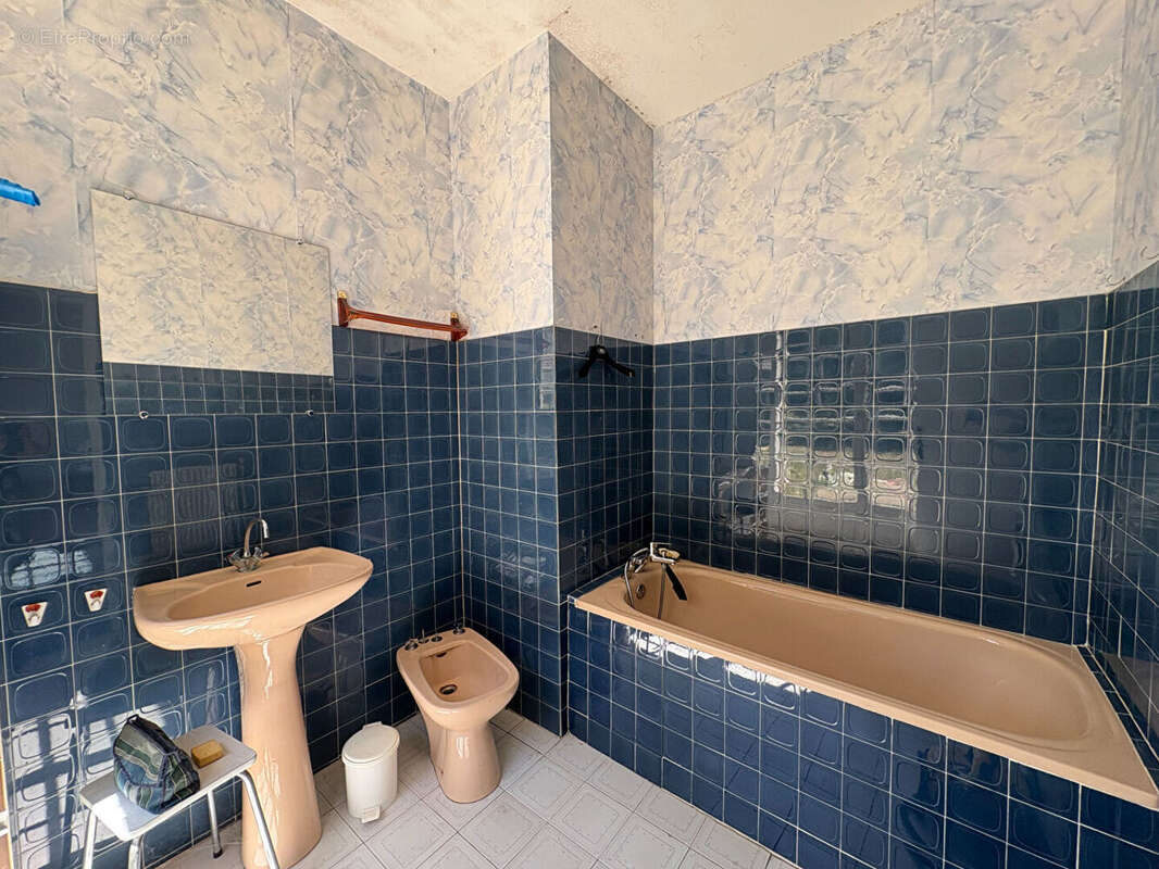 Maison Champnetery 7 pièce(s) 210 m2 - photo 12