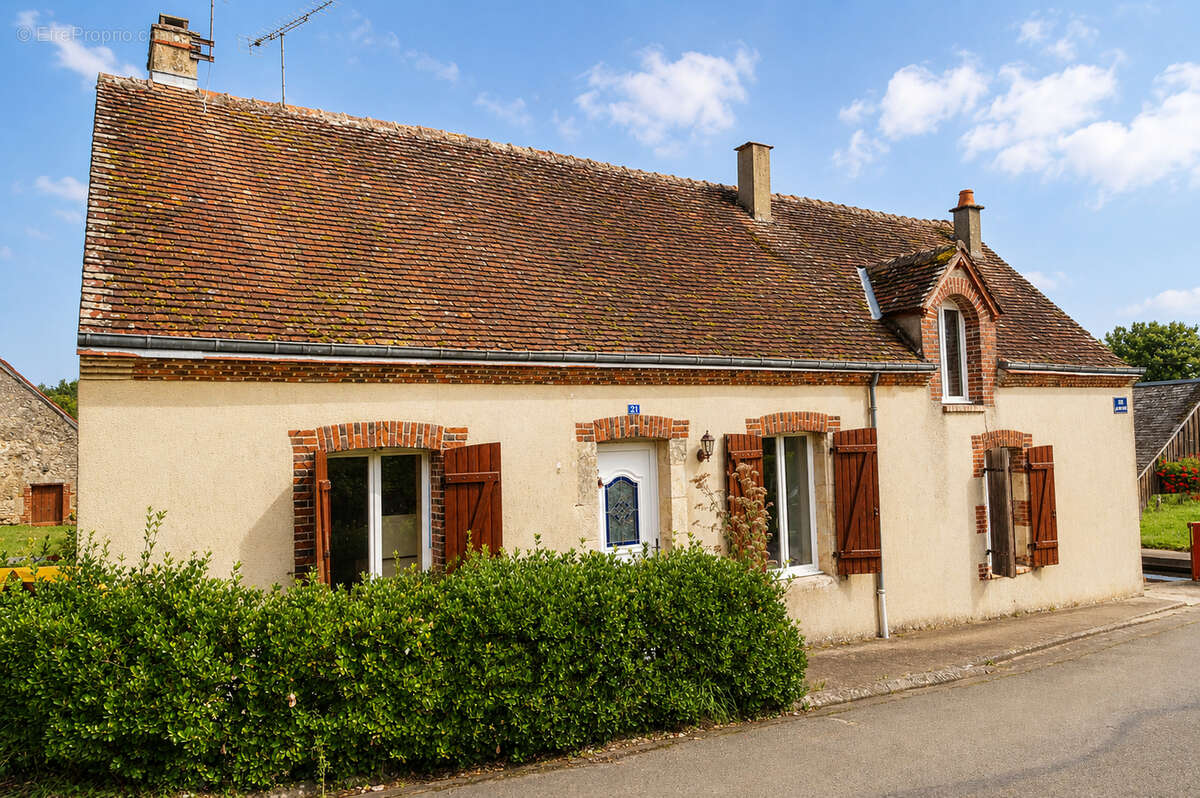 Maison à AUTHON-DU-PERCHE