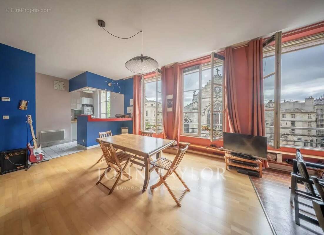 Appartement à BORDEAUX