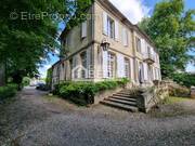 Maison à BLANQUEFORT