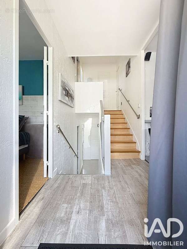 Maison 103 m² à Saint-Maurice-D'etelan  - photo 5