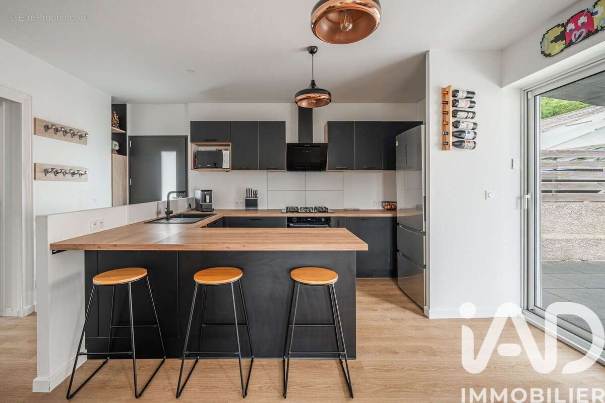 Photo 2 - Appartement à VARCES-ALLIERES-ET-RISSET